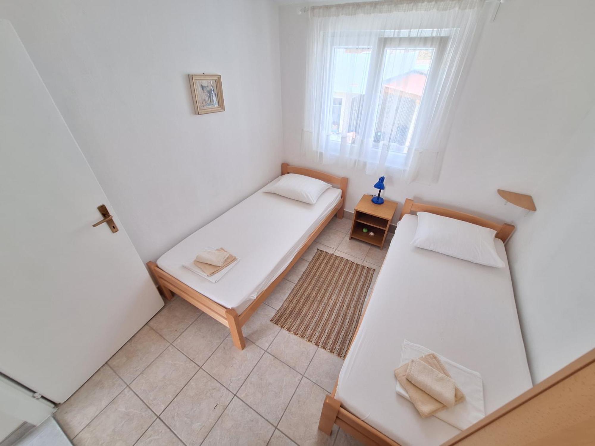 Apartment Sunny Bi-pi Pag Town